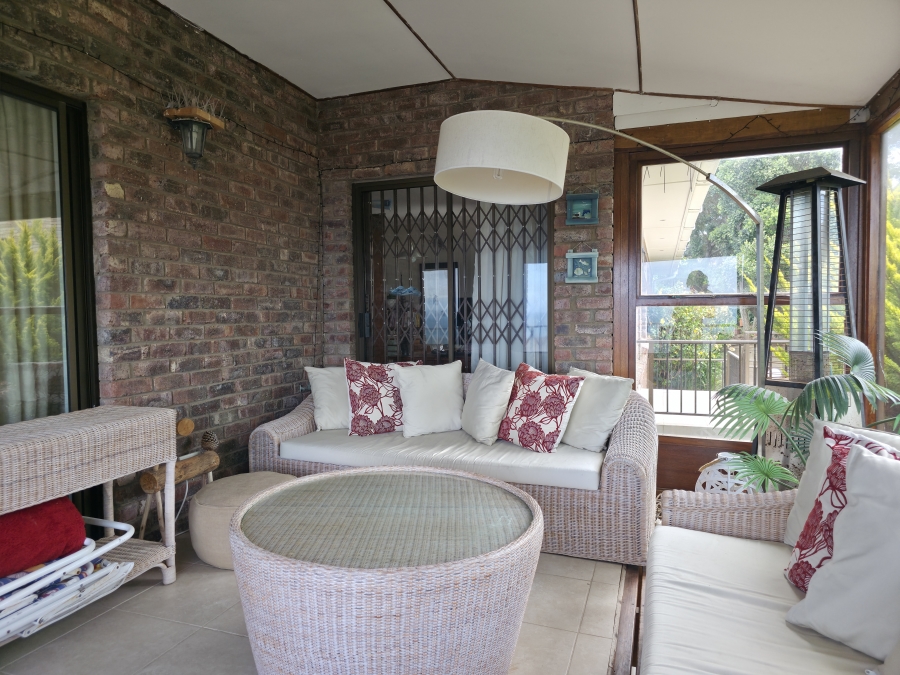 6 Bedroom Property for Sale in Jeffreys Bay Central Eastern Cape